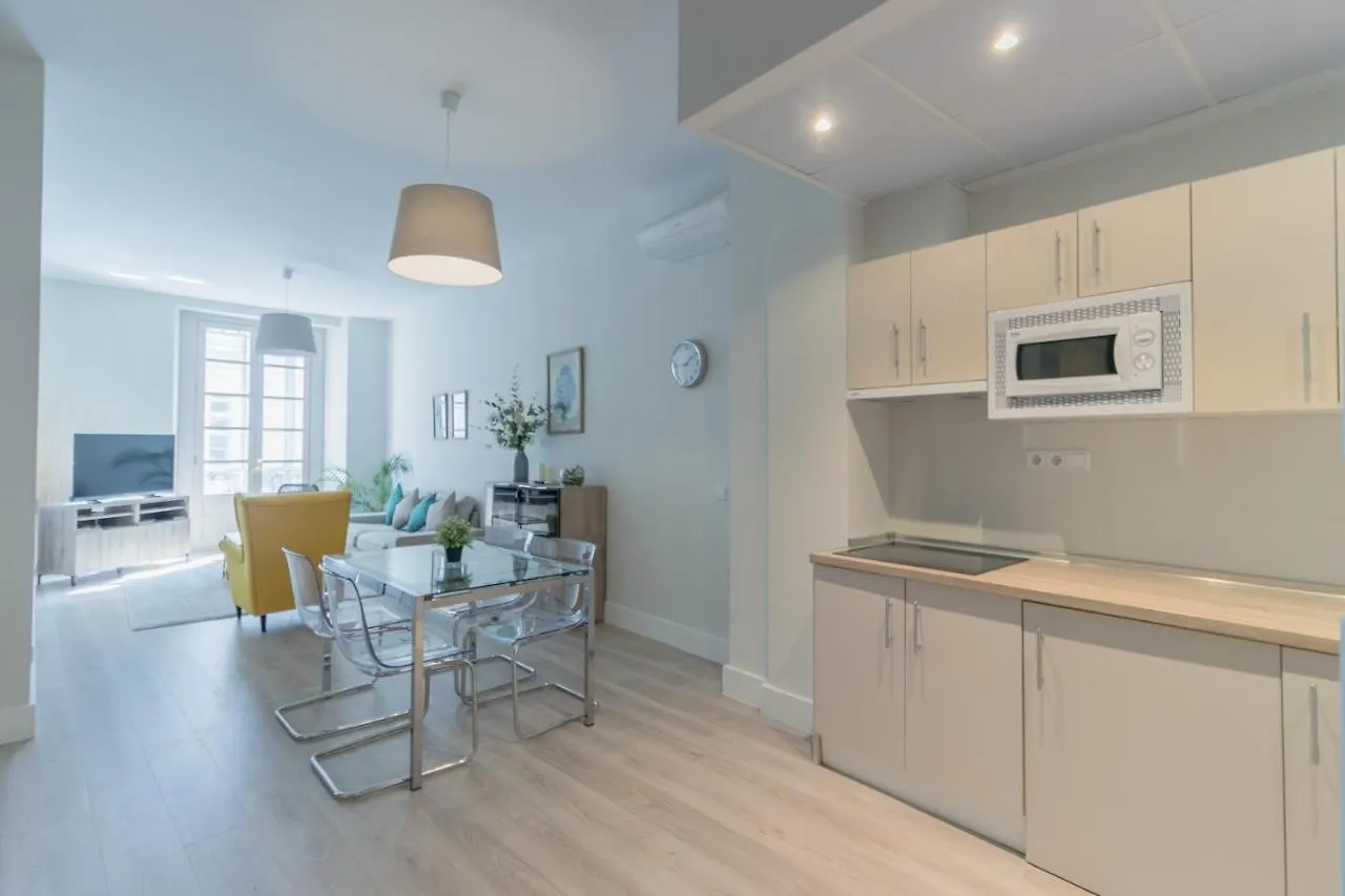Angel Suites Malaga Apartment